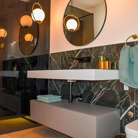 Adrijana Novi Vinodolski