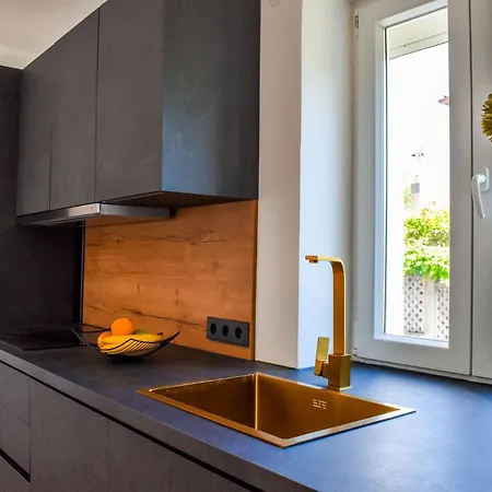 Adrijana Novi Vinodolski